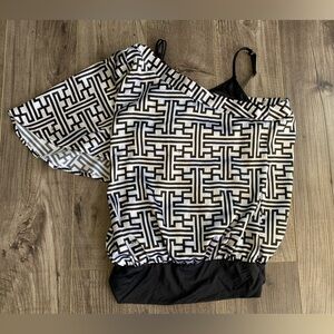 3/$30 Y2k Foxy Jeans one shoulder black & white blouse w/ built in tank top & br